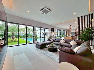 Casa en venta de 6 habitaciones en Bang Lamung, Chonburi