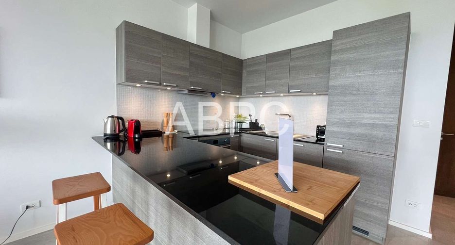 À louer et à vendre 1 chambre condo à Bang Lamung, Chonburi