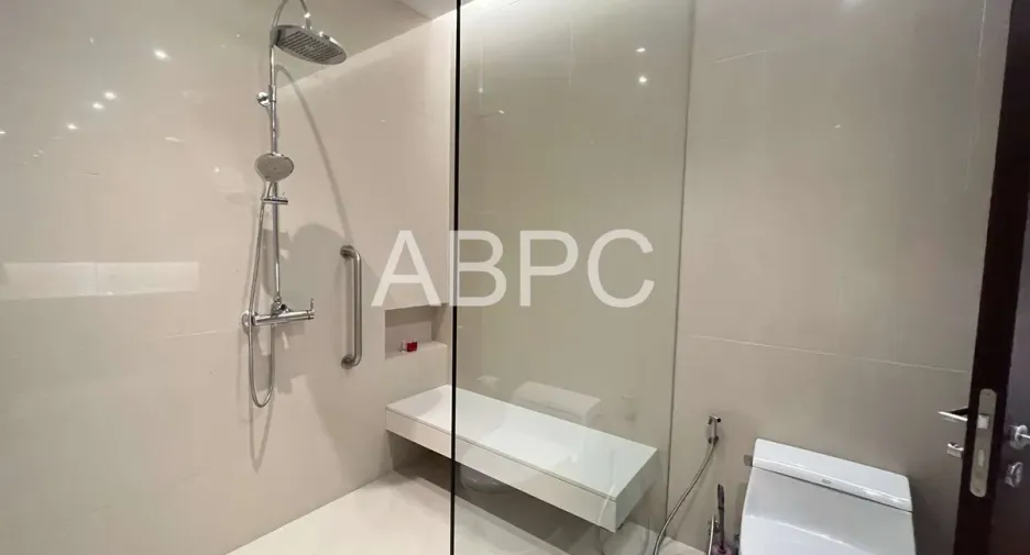 For rent and for sale 2 bedrooms condo in Bang Saray, Pattaya