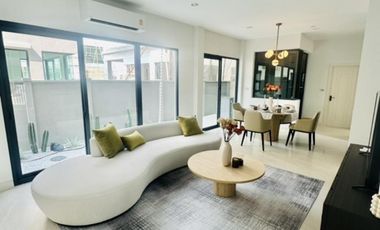 For rent 3 Beds townhouse in Suan Luang, Bangkok