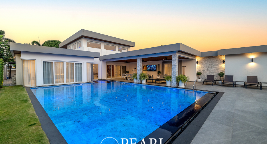 For sale 6 bed villa in East Pattaya, Pattaya