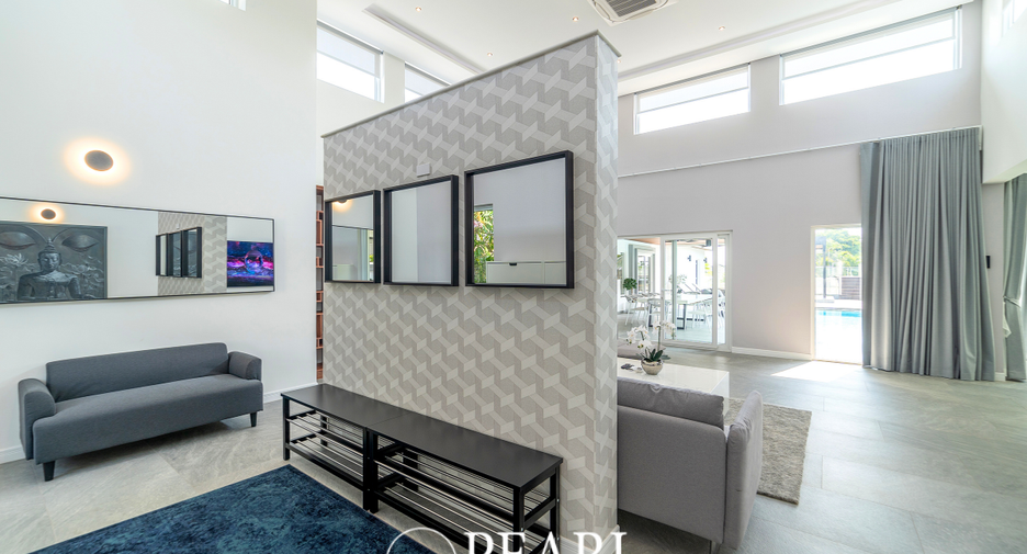 For sale 6 bed villa in East Pattaya, Pattaya