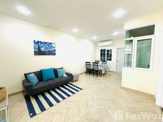 For rent 4 bed townhouse in Mueang Chiang Mai, Chiang Mai