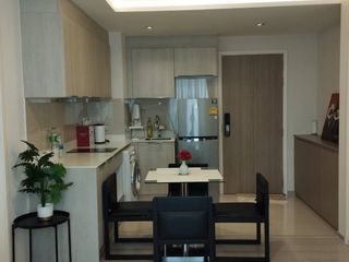 For rent 2 bed condo in Khlong Toei, Bangkok