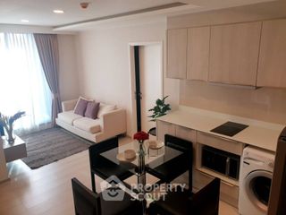 For rent 2 bed condo in Khlong Toei, Bangkok