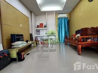 For sale 2 bed townhouse in Ban Phaeo, Samut Sakhon