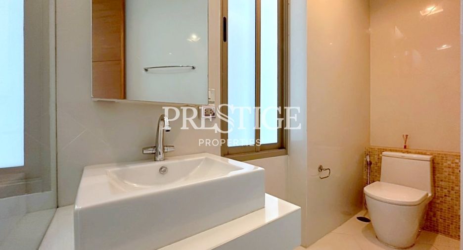 For rent 3 bedrooms condo in Bang Lamung, Chonburi