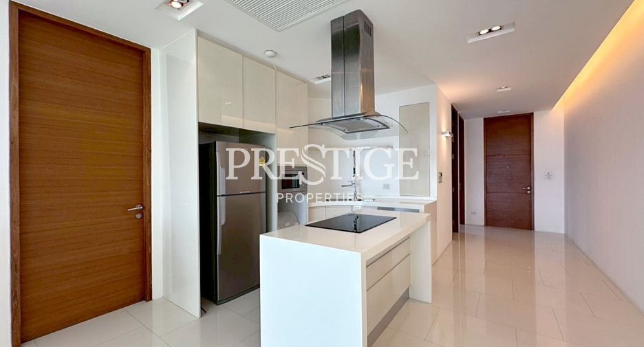 For rent 3 bedrooms condo in Bang Lamung, Chonburi