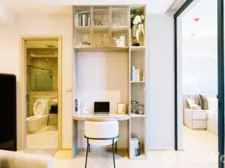 For sale 3 bed condo in Huai Khwang, Bangkok