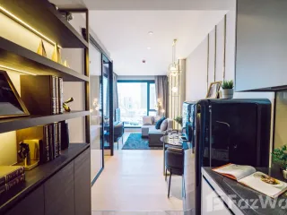 For sale 3 bed condo in Huai Khwang, Bangkok
