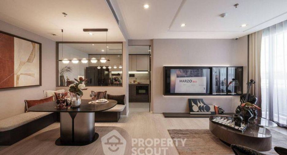 For sale 2 bed condo in Dusit, Bangkok