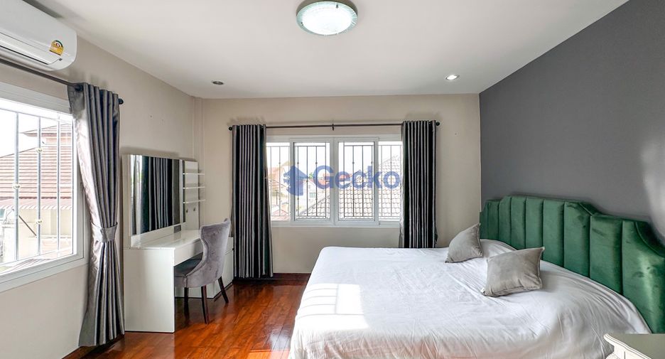 For sale and for rent 6 bed house in Bang Lamung, Chonburi