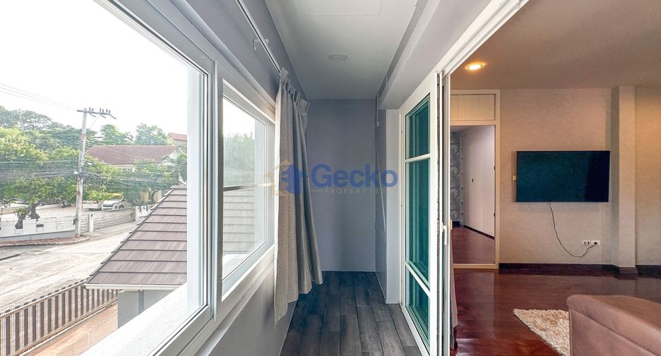For sale and for rent 6 bed house in Bang Lamung, Chonburi