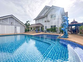 For sale and for rent 6 bed house in Bang Lamung, Chonburi