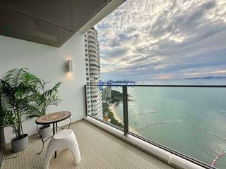 For rent 2 Beds condo in North Pattaya, Pattaya