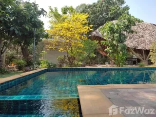 For rent 7 bed villa in San Pa Tong, Chiang Mai