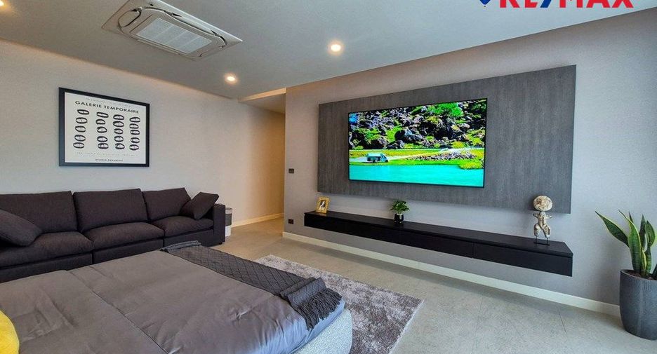 Haus zum Kauf mit 5 Zimmer in East Pattaya, Pattaya