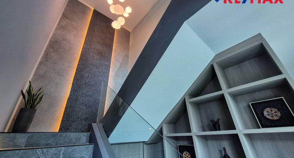 Haus zum Kauf mit 5 Zimmer in East Pattaya, Pattaya