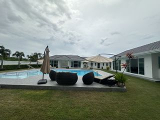 For sale 7 Beds house in Hua Hin, Prachuap Khiri Khan
