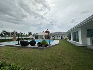 For sale 7 Beds house in Hua Hin, Prachuap Khiri Khan