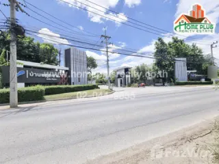 For sale 3 bed townhouse in Lam Luk Ka, Pathum Thani