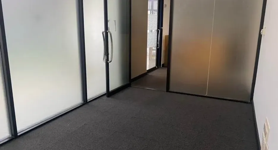 For rent office in Din Daeng, Bangkok
