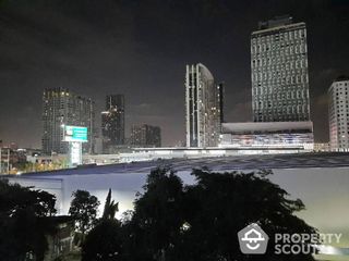 For sale 1 Beds condo in Phra Khanong, Bangkok
