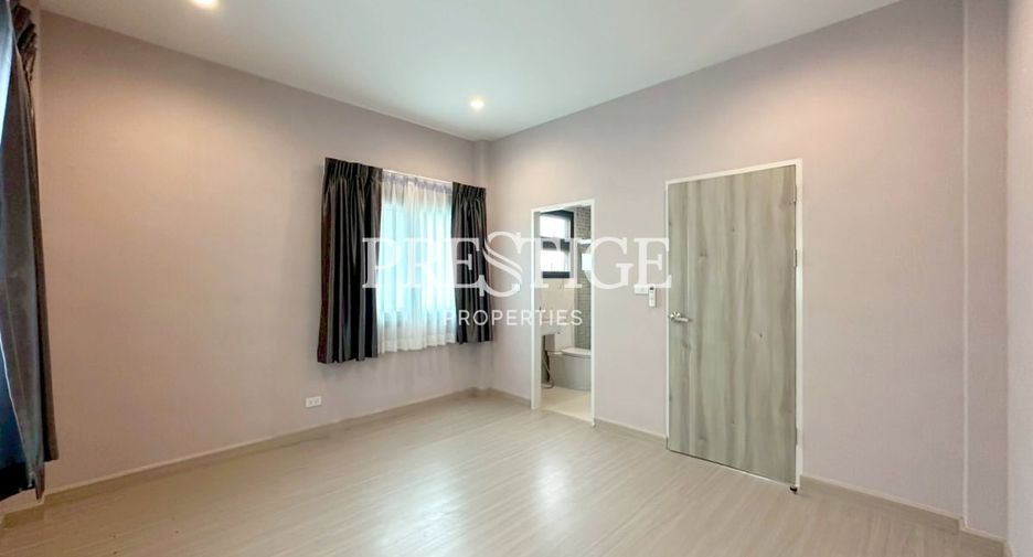 Haus zum Kauf mit 4 Zimmer in Bang Lamung, Chonburi