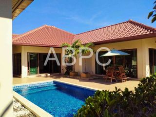 For rent 3 bed house in Si Racha, Chonburi