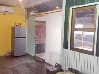 For rent retail Space in Dusit, Bangkok