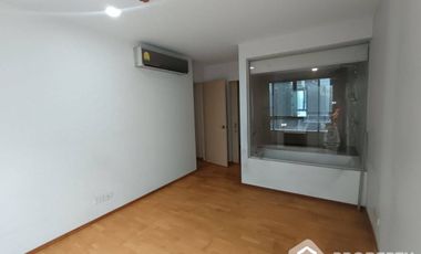 For sale 2 bed condo in Khlong Toei, Bangkok