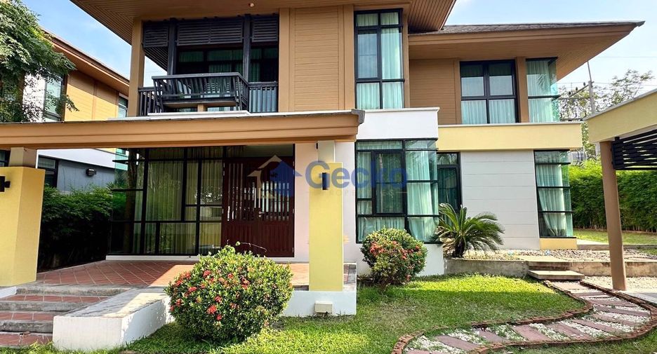For rent 4 bed house in East Pattaya, Pattaya