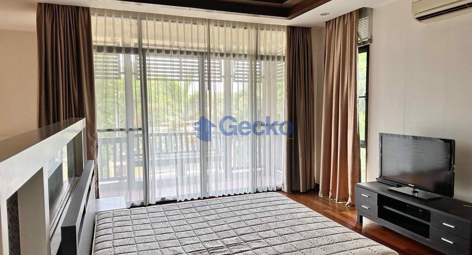 For rent 4 bed house in East Pattaya, Pattaya
