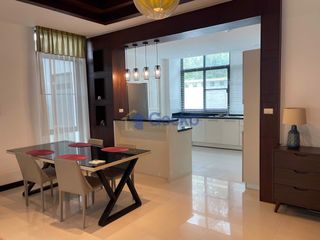 For rent 4 bed house in East Pattaya, Pattaya