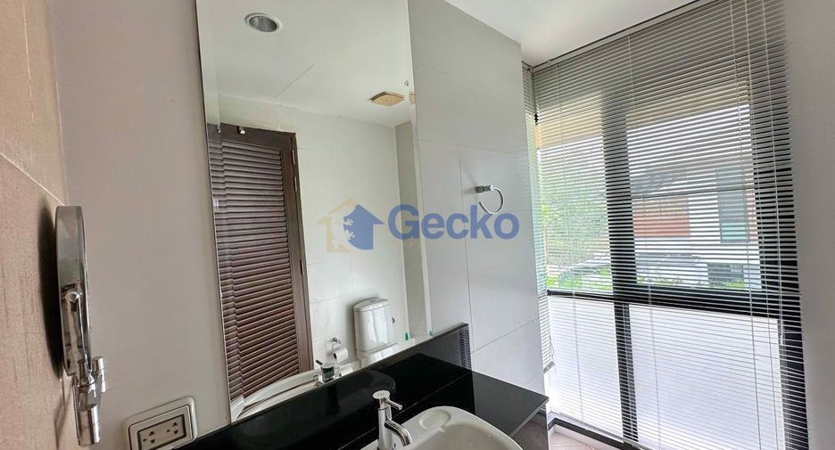 For rent 4 bed house in East Pattaya, Pattaya