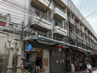 For rent 5 bed retail Space in Samphanthawong, Bangkok