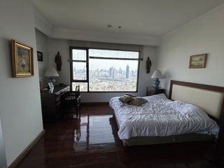 For sale 1 bed condo in Khlong San, Bangkok