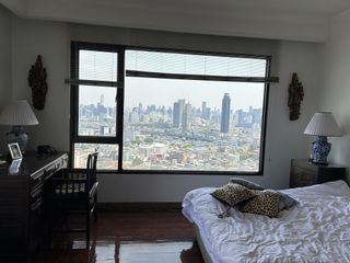 For sale 1 bed condo in Khlong San, Bangkok