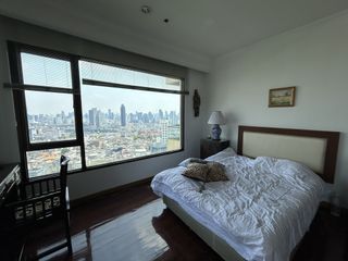 For sale 1 bed condo in Khlong San, Bangkok