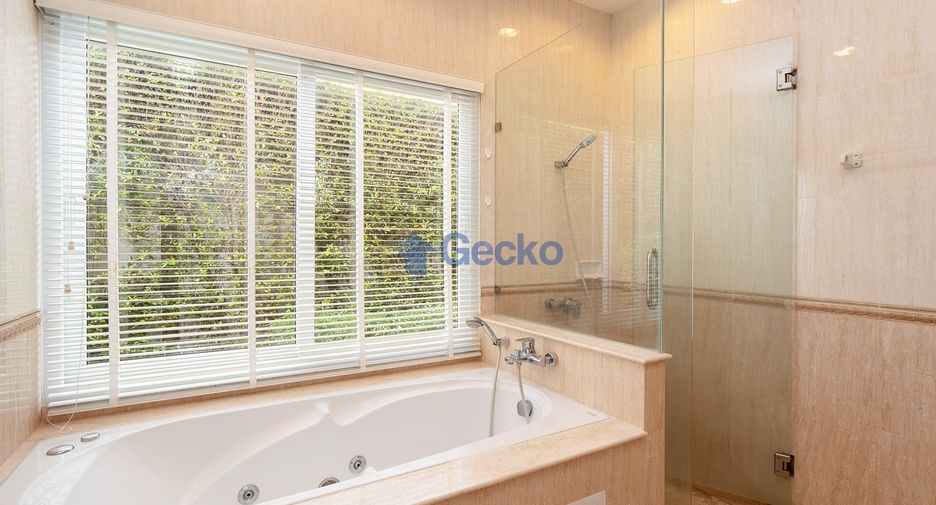 For sale and for rent 3 bed house in Bang Lamung, Chonburi
