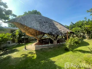 For sale 7 bed villa in San Pa Tong, Chiang Mai
