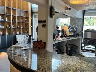 For rent retail Space in Mueang Nonthaburi, Nonthaburi