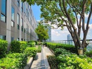 For sale 1 bed condo in Huai Khwang, Bangkok