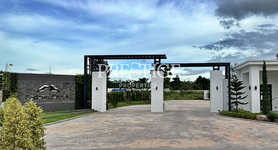 Casa en venta de 5 habitaciones en Bang Lamung, Chonburi