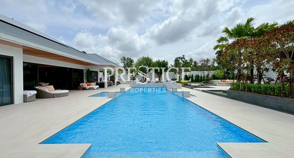 Casa en venta de 5 habitaciones en Bang Lamung, Chonburi