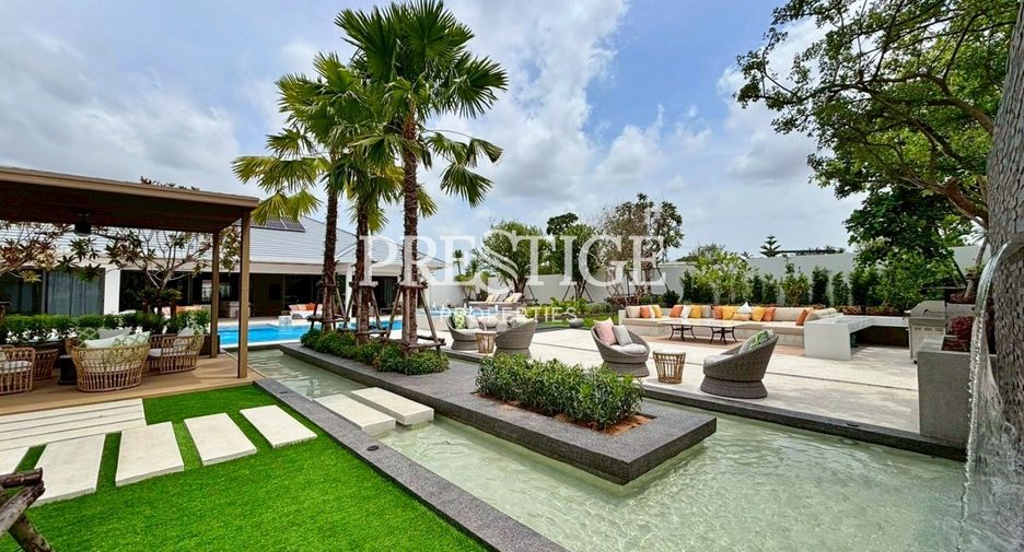 Casa en venta de 5 habitaciones en Bang Lamung, Chonburi
