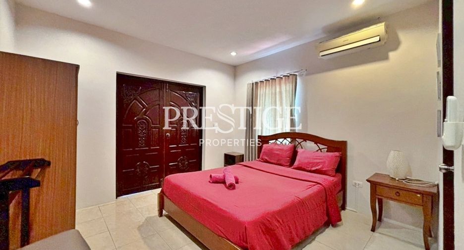 For sale 6 bedrooms house in Bang Lamung, Chonburi