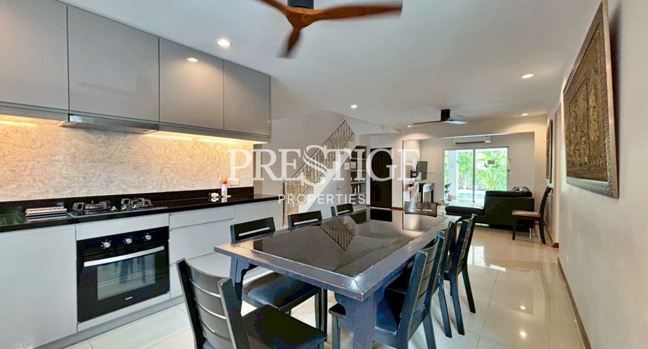 For sale 6 bedrooms house in Bang Lamung, Chonburi