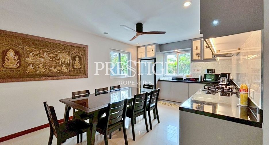 For sale 6 bedrooms house in Bang Lamung, Chonburi