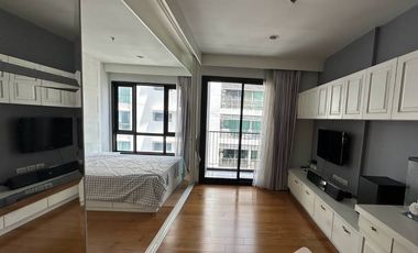 For sale 1 bed condo in Phaya Thai, Bangkok
